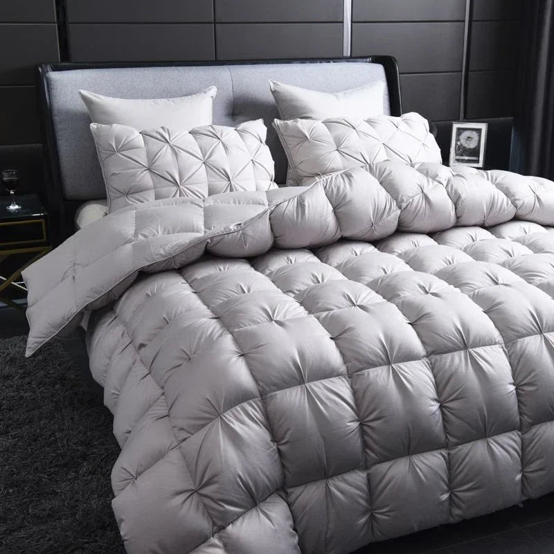 Luxury Goose Down Duvet Insert with Thick Insulation | Soft Cotton for Ultimate Warmth