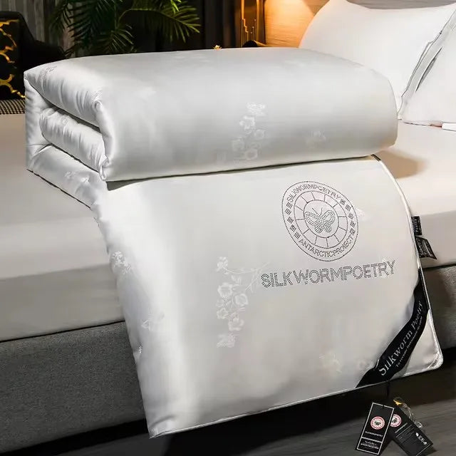 Luxury Winter Duvet | 100% Mulberry Silk Down Comforter with Thick Core | Optimal Warmth for Cold Nights