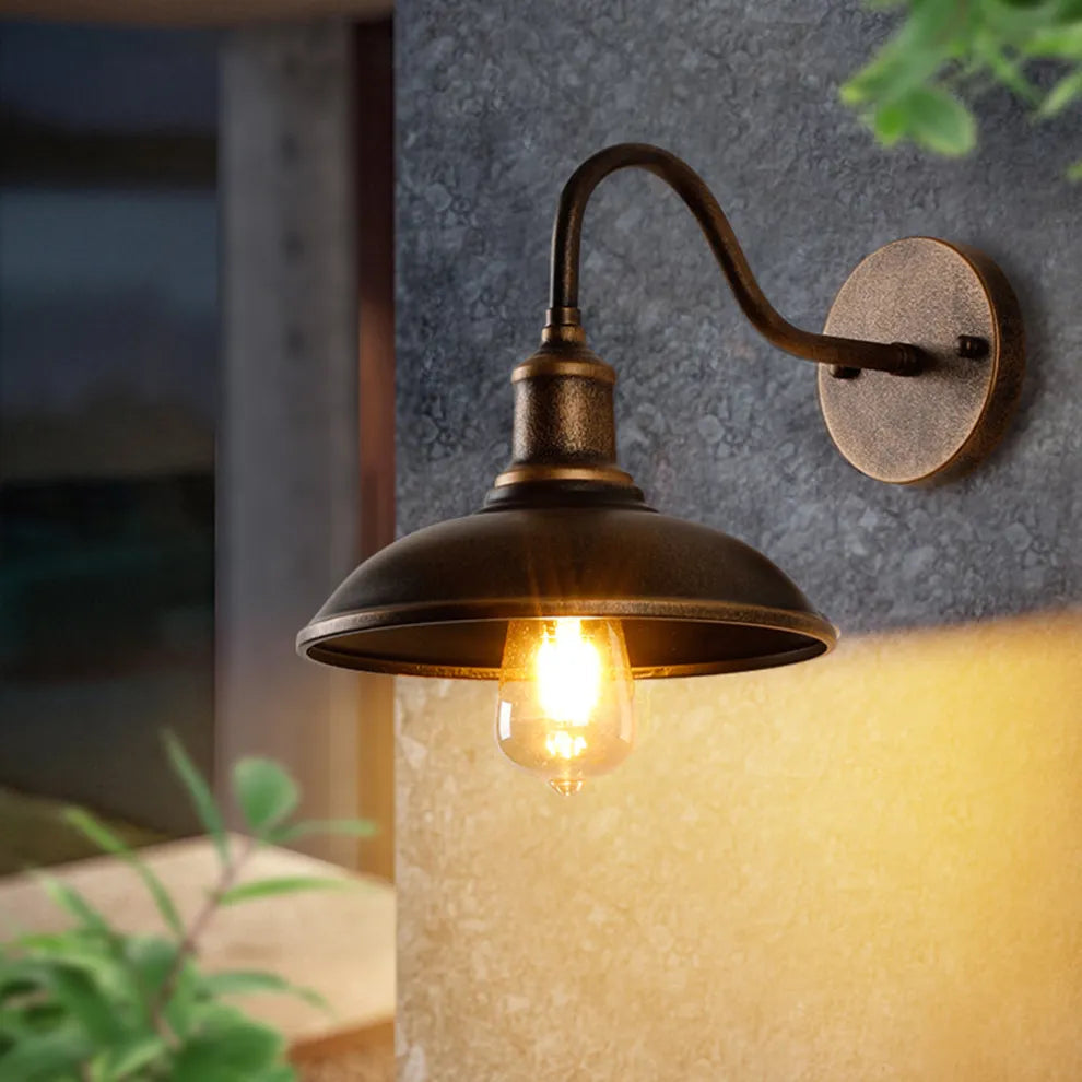 Outdoor Wall Lamp | Modern Design with Two Color Options | Ideal for Entrances and Gardens