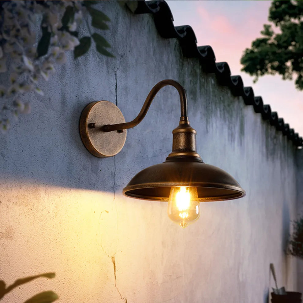 Outdoor Wall Lamp | Modern Design with Two Color Options | Ideal for Entrances and Gardens