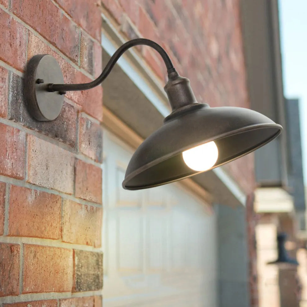 Outdoor Wall Lamp | Modern Design with Two Color Options | Ideal for Entrances and Gardens